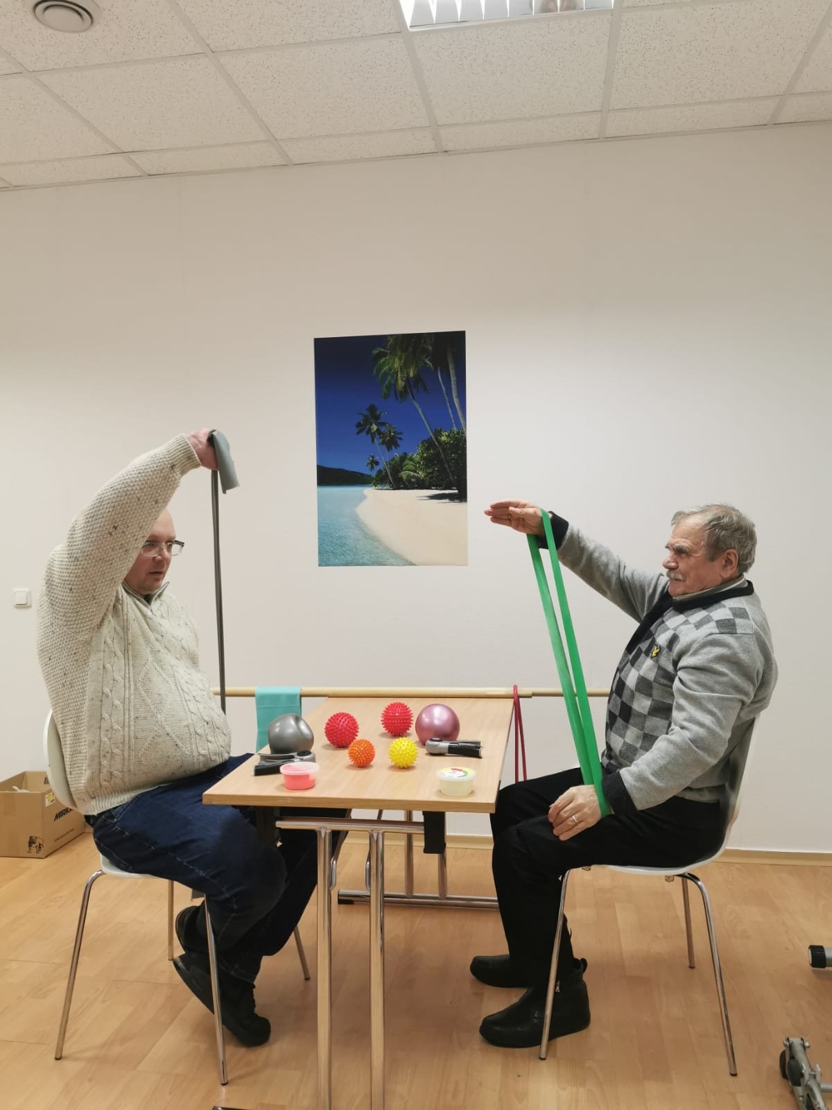 Liikumisharjutused Emyra Kodu keskuses